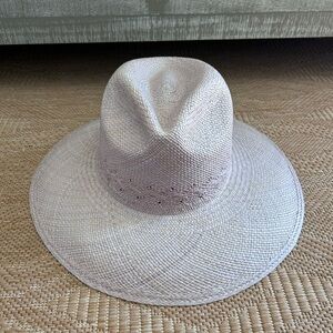 NWT Freya Hibiscus Straw Hat Pink/Lavender